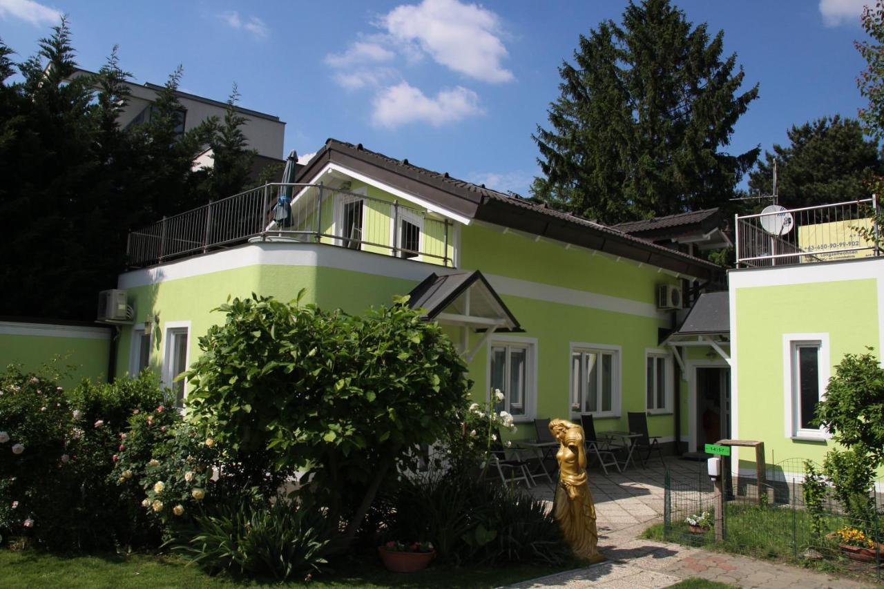 Ajo Vienna Lake View - Contactless Check-In المظهر الخارجي الصورة